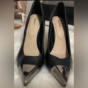 Black Aldo heels with chrome toe size 6.5